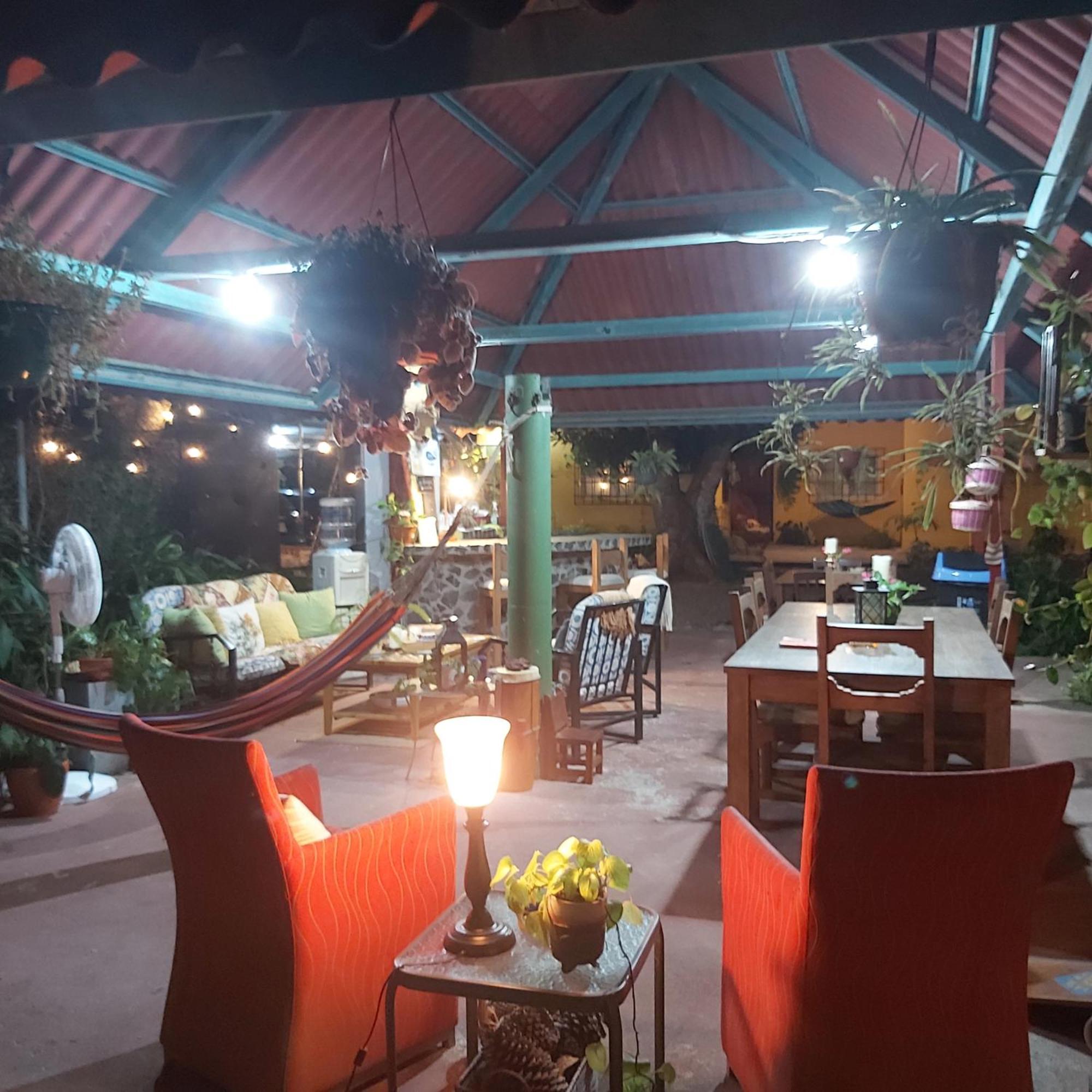 Sweet Dreams Bed & Breakfast Сан Карлос Екстериор снимка